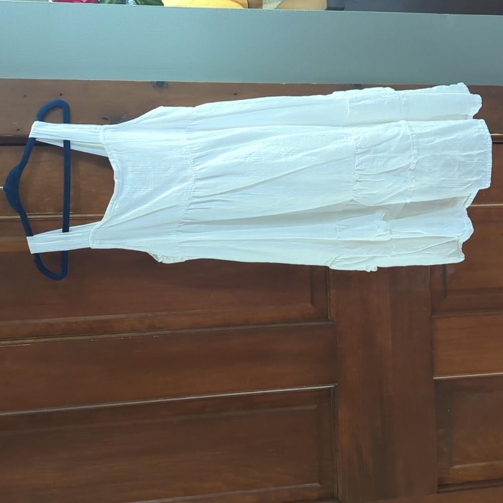 LIKE NEW Tiered Casual Summer Dress